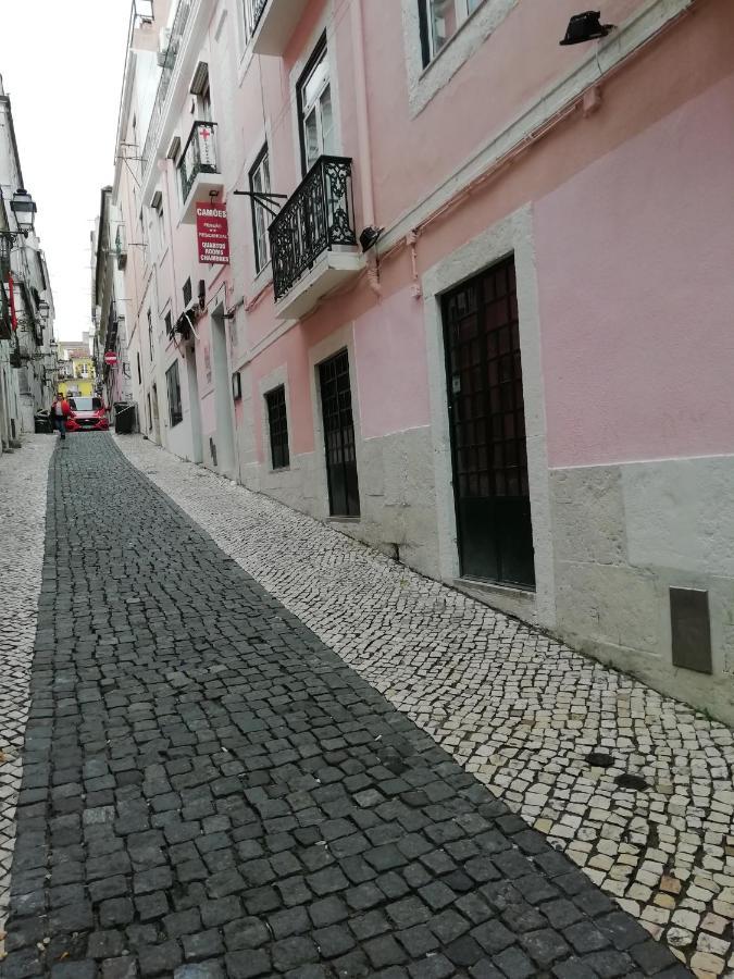 Residencial Camoes Bed & Breakfast Lisbon Exterior photo